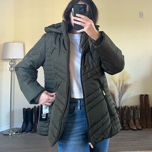 NWT Women's Olive Green Puffer Jacket